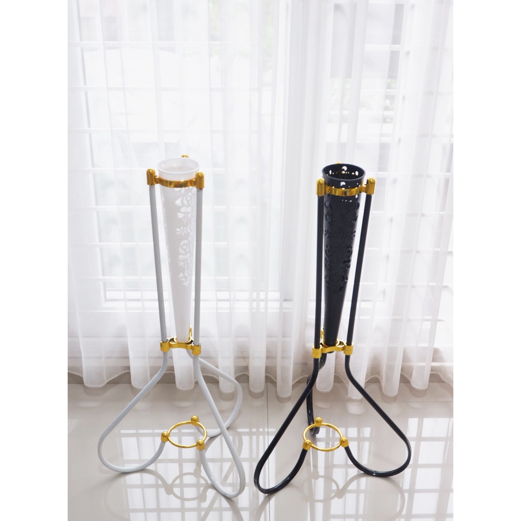 Jual VAS BUNGA KAKI BESI CORONG/STANDING BESI/POT STANDING/POT CORONG ...