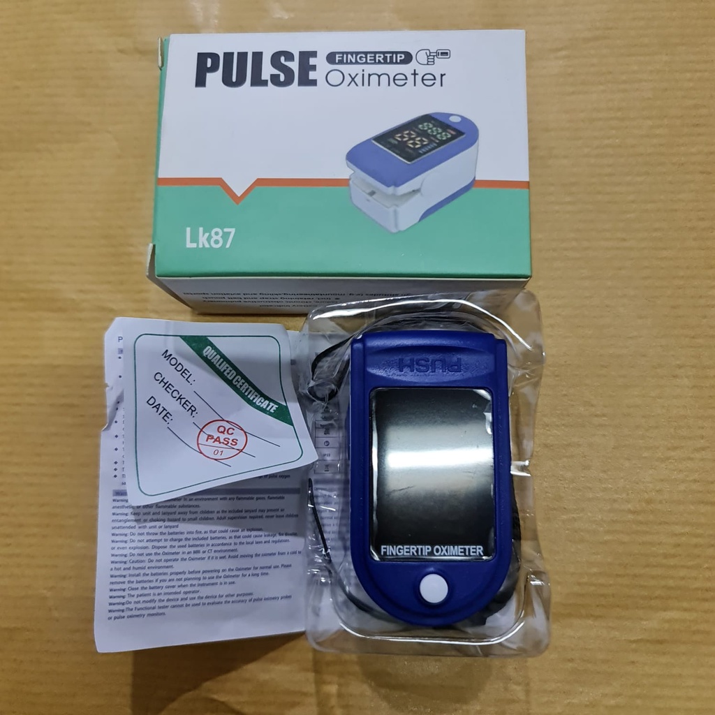 Jual Pulse Oximeter Fingertip Alat Pengukur Kadar Oksigen Dan Detak ...