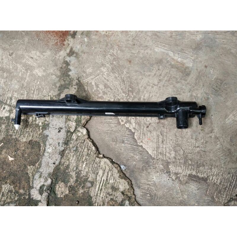 Jual Uppertank Radiator Toyota PRADO | Shopee Indonesia