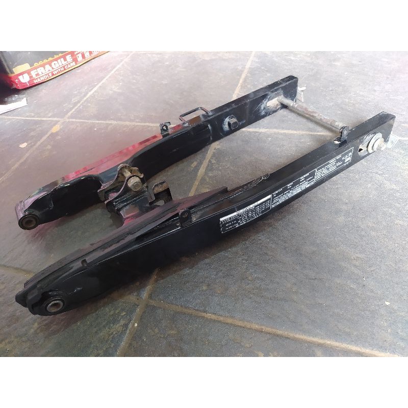 Jual SWING ARM FORK HONDA SONIC 150R GTR 150 ORIGINAL HondaSonic150R supraGTR Sonic150