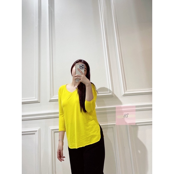 Jual VNECK SLIT TANGAN 7PER8/KAOS SPLIT TANGAN 7PER8 | Shopee Indonesia