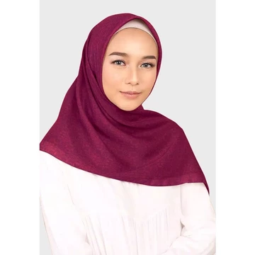 Diario X Nagita Slavina Ultrafine Winter Plain Scarf Kerudung Segi Empat