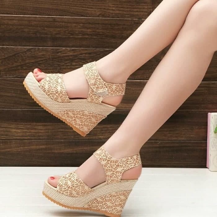 Wedges sale wanita shopee