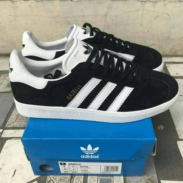 adidas gazelle silver green womens Men's adidas Originals Gazelle Shoes Wonder Clay main image 0
