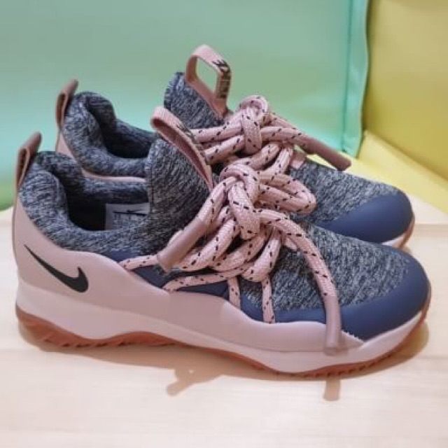 Nike city outlet loop original price