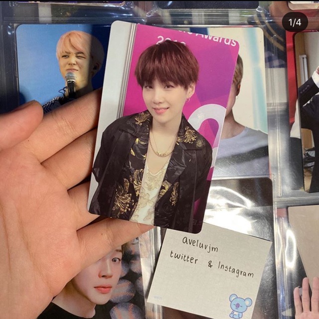 BTS OFFICIAL MEMORIES OF 2018 popular DVD WITH SUGA PHOTOCARD