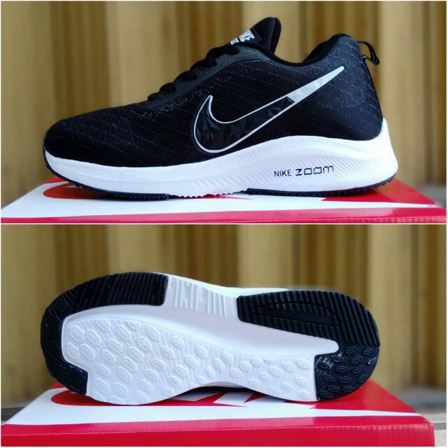 Sepatu nike zoom on sale original