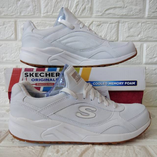 Jual Sneakers Sepatu Lifestyle Skechers OG 95 Hug it out Original BNIB Shopee Indonesia