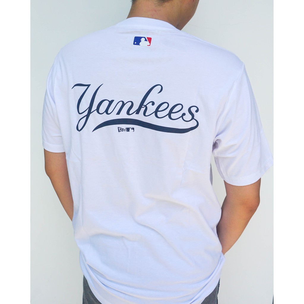 READY STOCK) NEW YORK YANKEES New York Yankees T-Shirt Middle Logo (Unisex), Premium Quality 100% Cotton, Baju Tee New York Yankees Logo Tengah  Lelaki Dan Perempuan