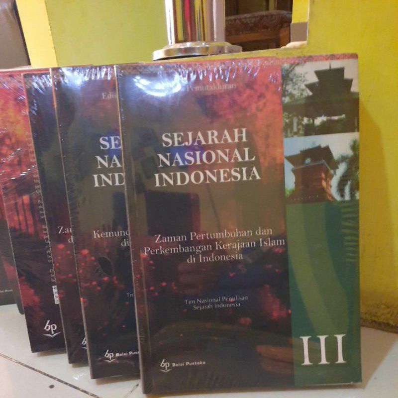 Jual Sejarah Nasional Indonesia Jilid 1 Sampai 6.( Satu Set). | Shopee ...