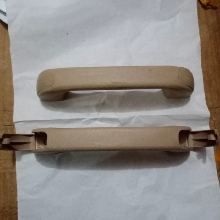 Misteri Pegangan Penumpang di Toyota Avanza: Lebih dari Sekadar Benda Tambahan