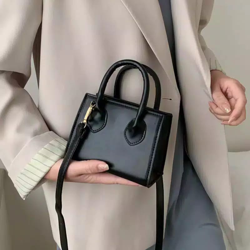 best seller tas wanita handbag sling bag import selempang eLVi JENYFER  4RUANG(L8R5) Terbaru Aesthetic Sedang 2023 Rajut Bahu M2R2 Muat Hp Tas  Selempang Wanita Selebgram Anti Air Elegan Kondangan Awet Tiktok Remaja