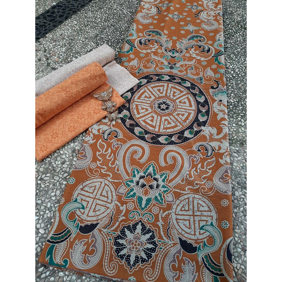 Jual Kain Batik Pekalongan Bahan Fashion Batik Katun Panjang 2,1 Meter ...