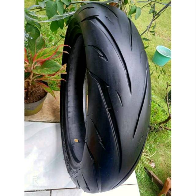 Jual BAN TUBELESS BELAKANG NINJA/CBR/R15 DLL UKURAN 150/60 ring 17 IRC ...