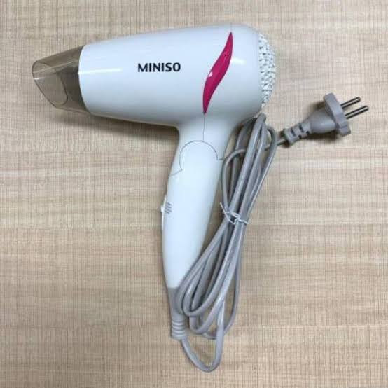 Hair dryer miniso best sale