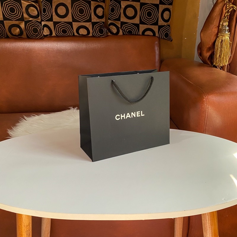 Jual Paper Bag Chanel Size Lengkap Bungkus Hadiah Hampers Hitam Mewah ...