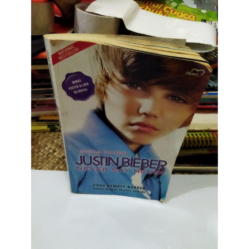 Jual Inspiring True Story Justin Bieber Never Say Never | Shopee Indonesia