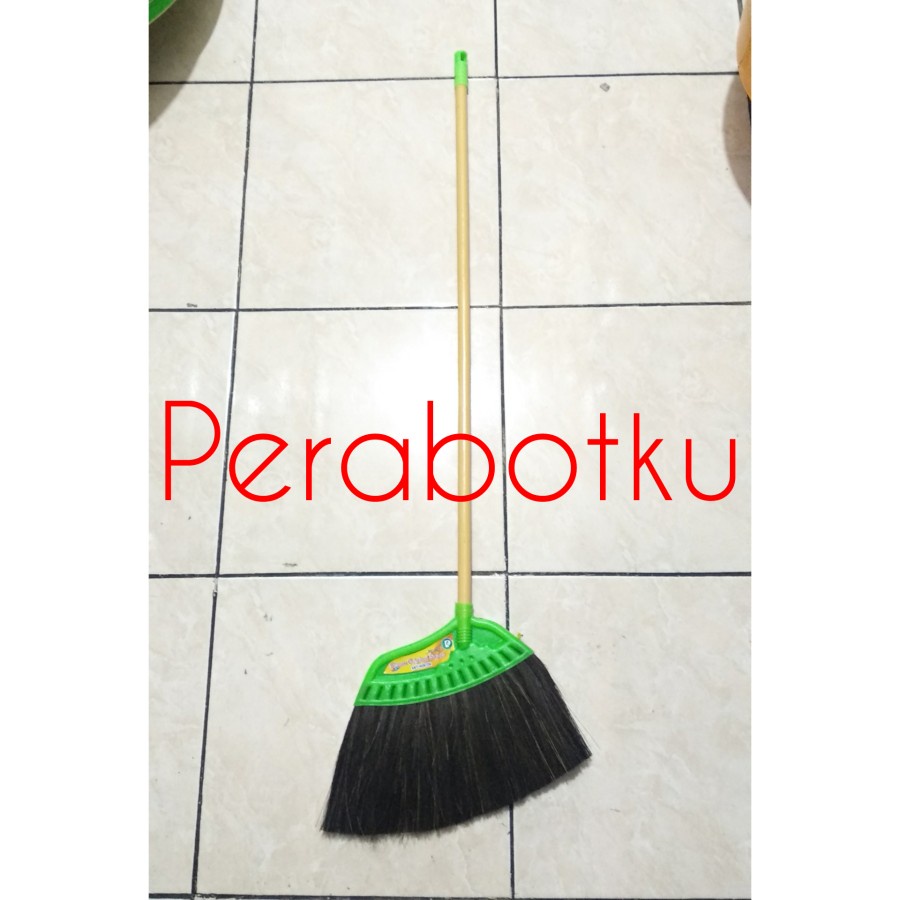 Jual Sapu Ijuk Super Anti Rontok Gagang Kayu Pc Gbu Sapu Injuk Broom Shopee Indonesia