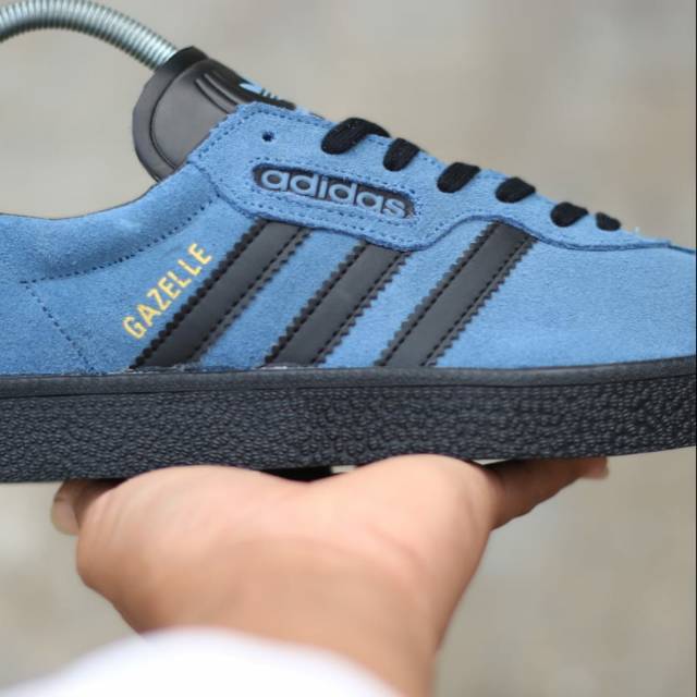 Jual Sepatu Adidas Gazelle Super Blue Sky List Black Original Made In ...