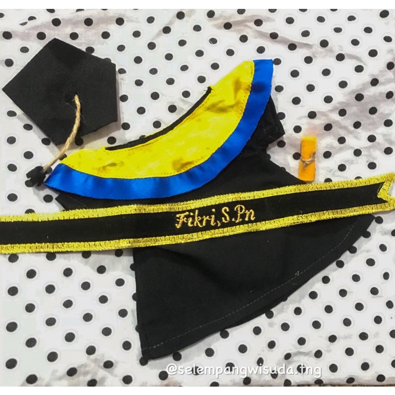 Jual Baju Wisuda Dan Toga Boneka Selempang Wisuda Boneka [selempangwisuda Tng] Shopee Indonesia