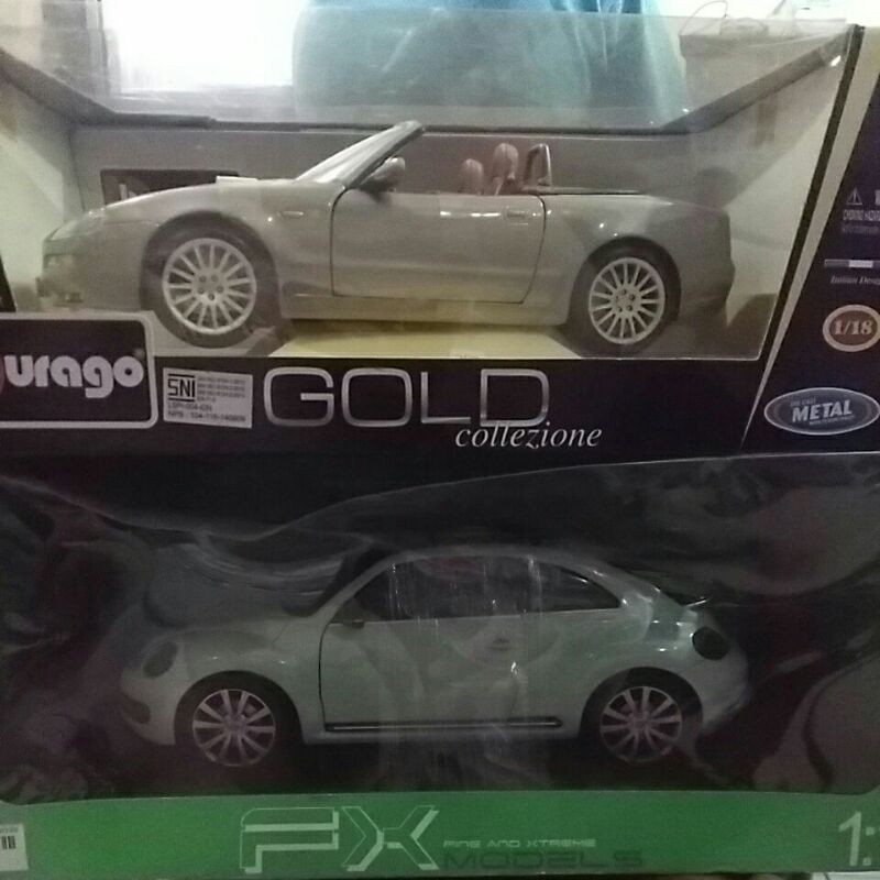 Volkswagen VW Beetle 2012 rouge 1/18 sur la boutique Toys shopping