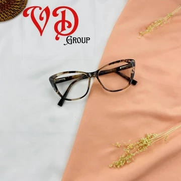 Kacamata Wanita Cat Eye Paket Lensa Anti Radiasi Kacamata Minus Frame Suzhi Kacamata Bluecromic