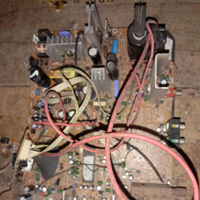 Jual Mesin tv polytron slim 21 inch cabutan nyala normal hanya gambar