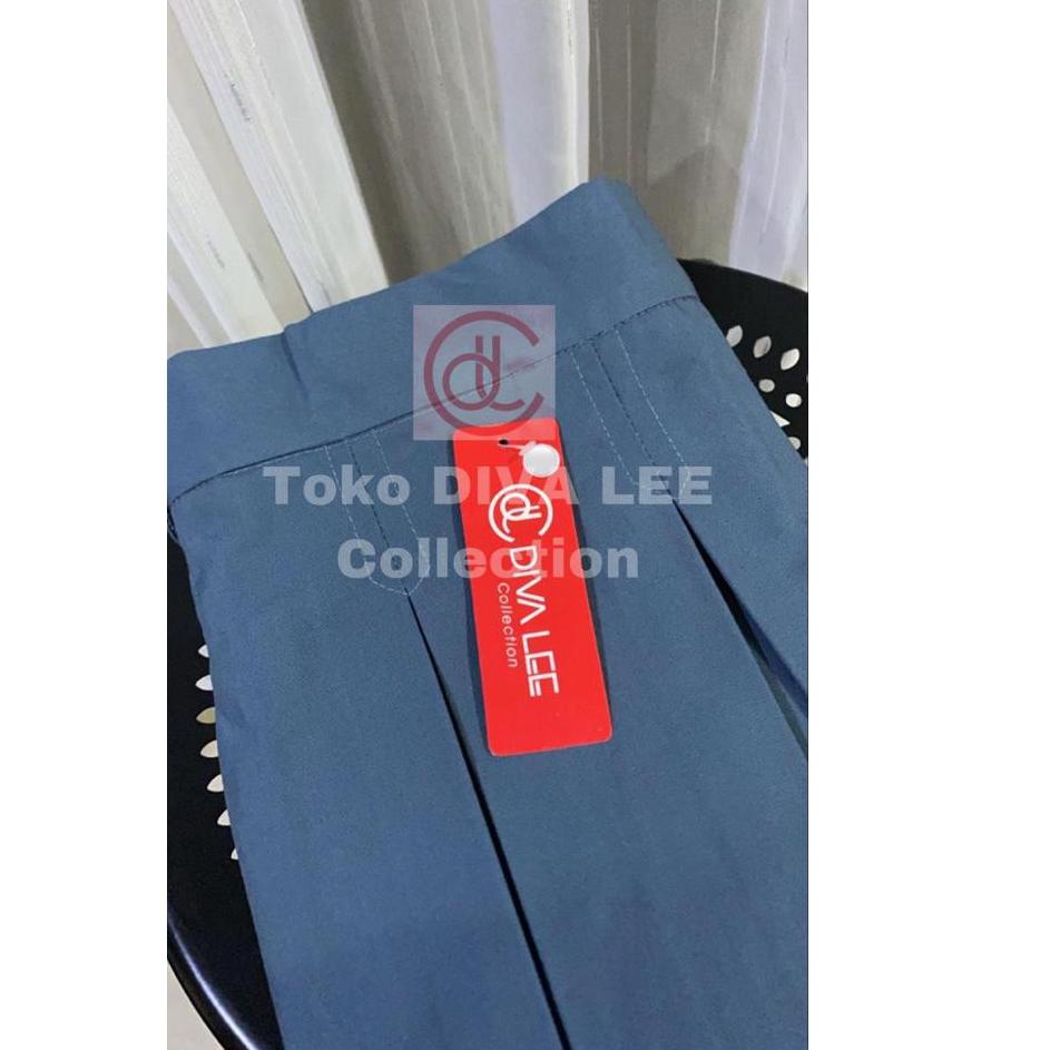 Jual Rok SMA Abu Model Amanda Merk Diva Lee Collection 경 | Shopee Indonesia