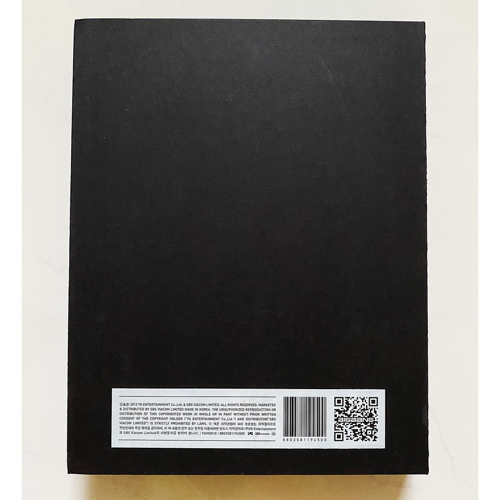 Jual BIGBANG 1st Photograph Collection - Extraordinary 20's Jual BIGBANG 1st Photograph Collection - Extraordinary 20's
