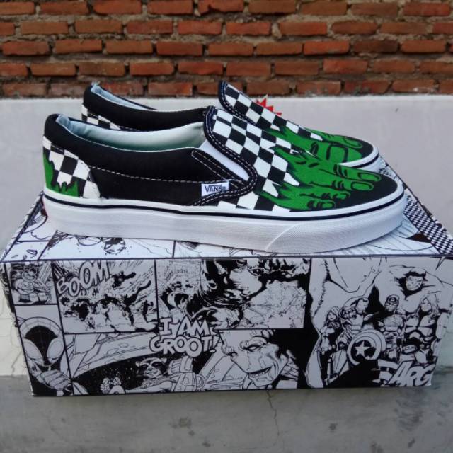 Sepatu vans shop marvel hulk