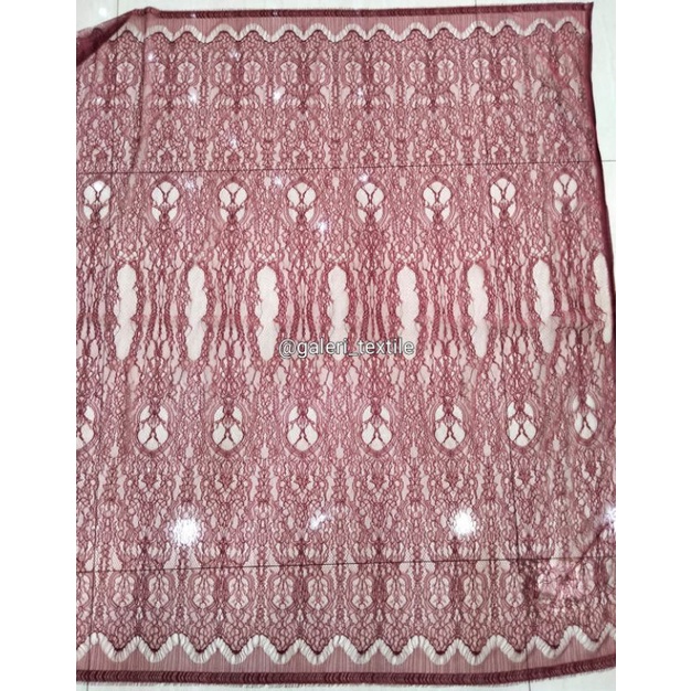 Jual Kain kebaya Lace panel chantily | Shopee Indonesia