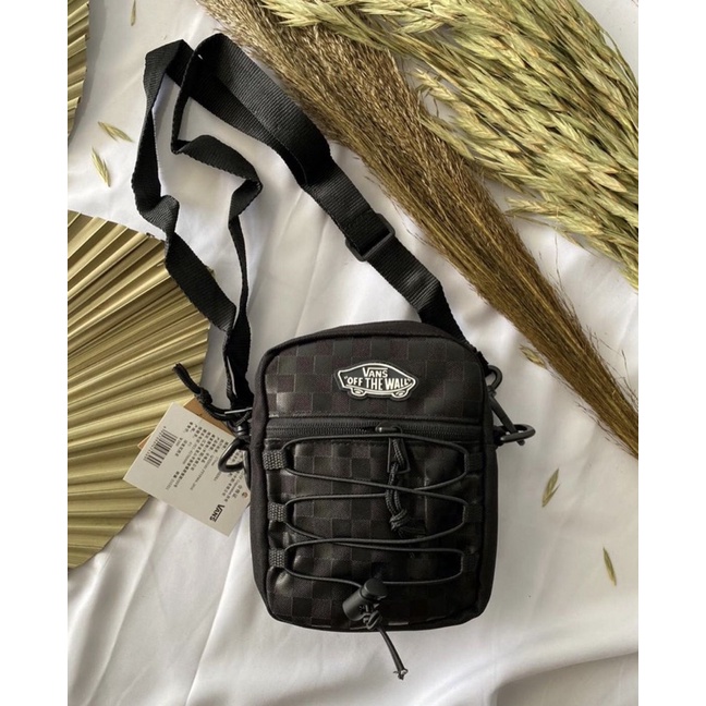 Jual Vans Bail Shoulder Bag Black Black Shopee Indonesia