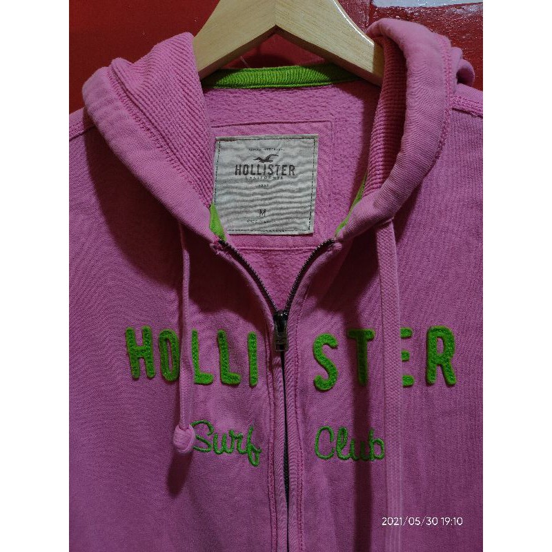 Hollister oez clearance