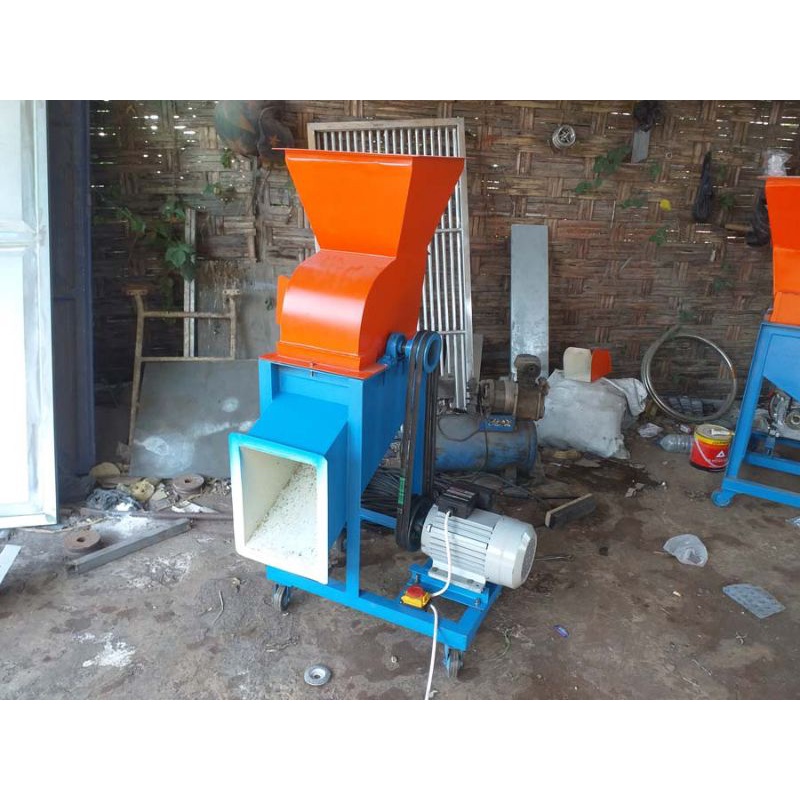 Jual Mesin Cacah Rumput Batang Janggel Multifungsi Pakai Dinamo 1,5HP ...
