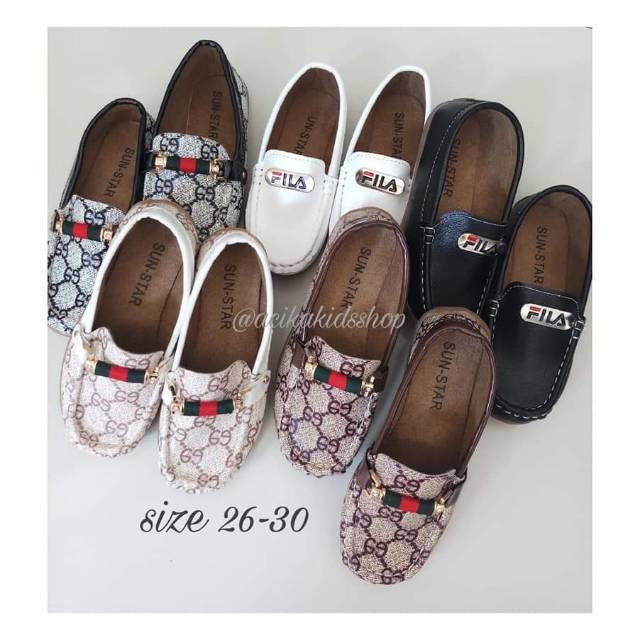 pantofel shoes