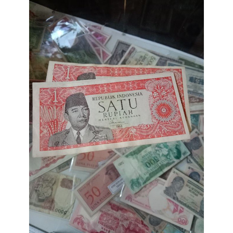 Jual uang kuno kertas satu rupiah seri soekarno tahun 1964 | Shopee ...