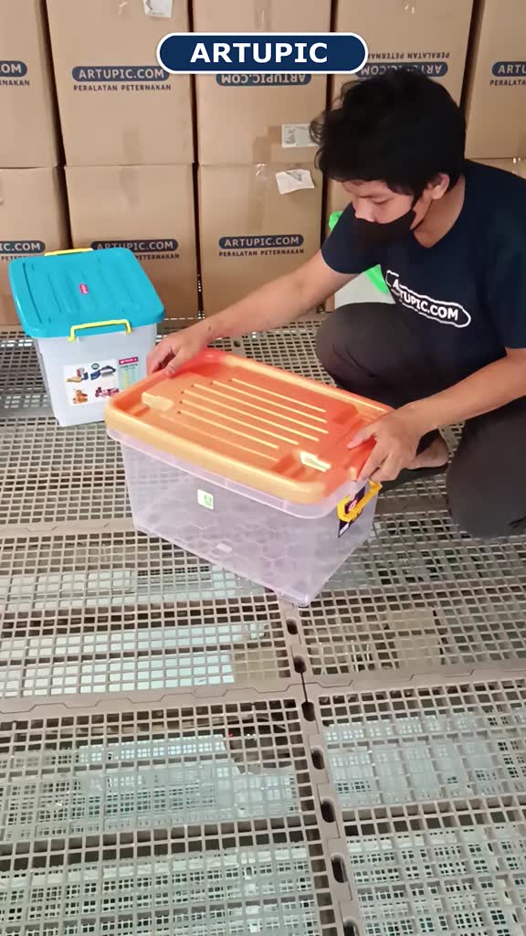 Jual Container 52 Ltr Shinpo Box CB 52 Caravan Kontainer Storage ...