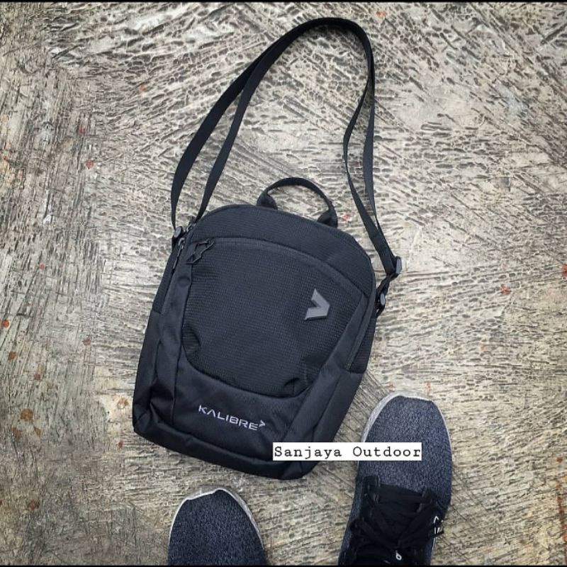 Tas Selempang Kalibre 921323 000 Black Waistbag Grand