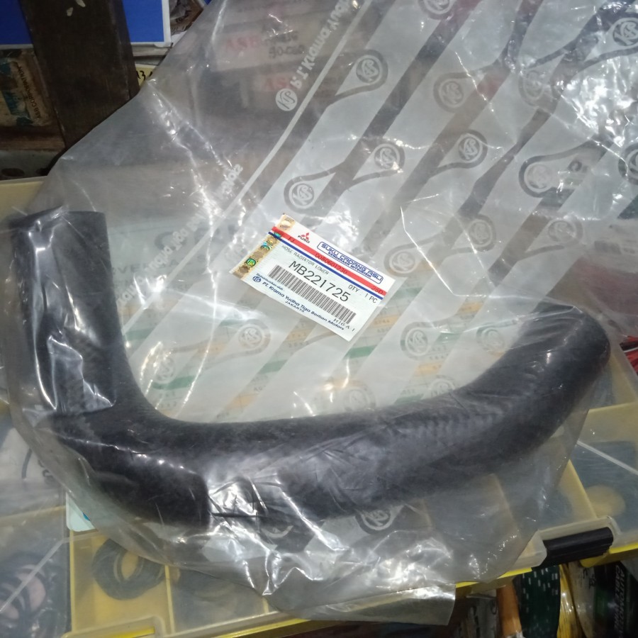 Jual Selang RADIATOR BAWAH L300 DIESEL Solar ORIGINAL KTB MB 221725 ...