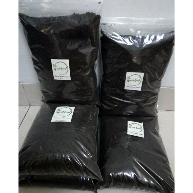 Jual Pupuk Kompos / Media Tanam Kemasan Praktis 1 Kg | Shopee Indonesia