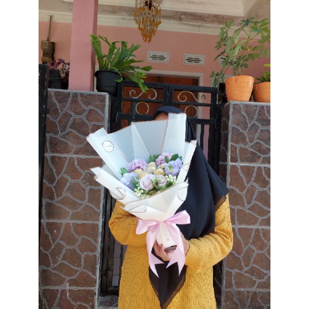 Jual Buket Custom Ferrero mix Silverqueen dan Ultra Milk | Shopee Indonesia
