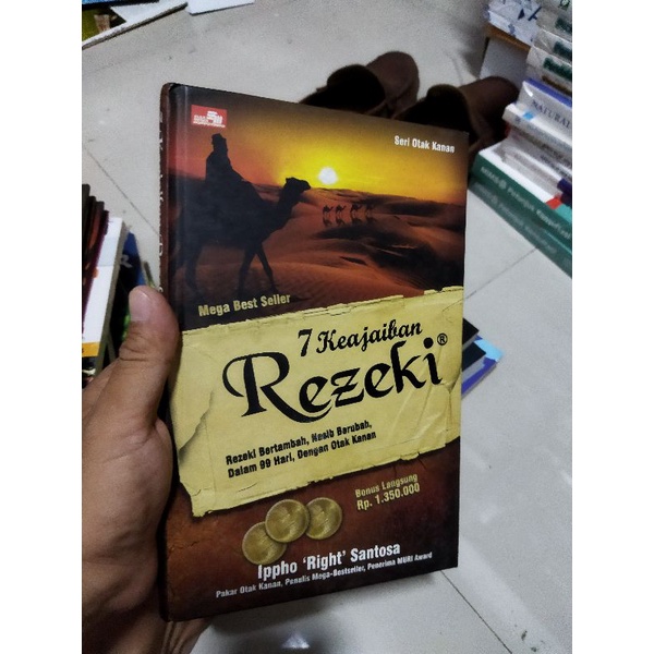 Jual BUKU ORIGINAL 7 KEAJAIBAN REZEKI IPPHO SANTOSO | Shopee Indonesia