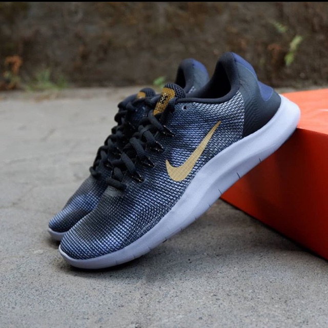 Harga sepatu 2025 nike original 2018