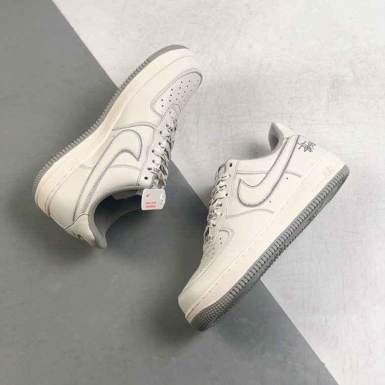 Jual NIKE AIR FORCE 1 LOW STUSSY WHITE SILVER REFLECTIVE ORIGINAL