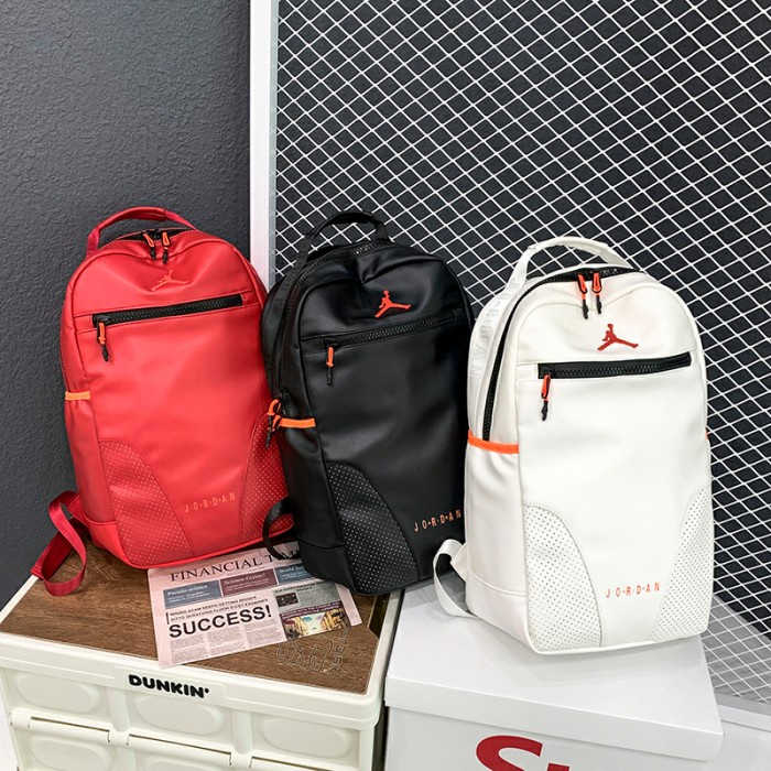 Jordan retro hot sale 6 backpack