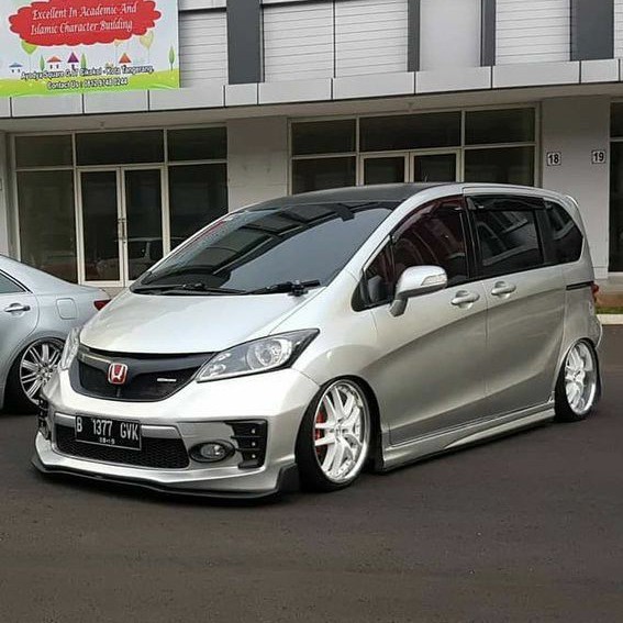 Jual BODYKIT HONDA FREED ONGKOS KIRIMNYA MURAHH BODY KIT BODIKIT