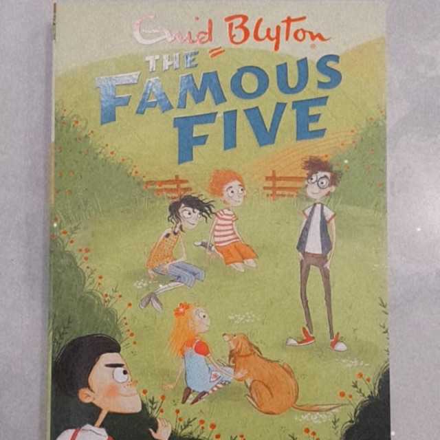 jual-the-famous-five-five-on-finniston-farm-by-enid-blyton-shopee