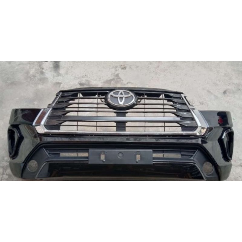Jual Bemper Innova Reborn Facelift 2023 depan komplit original toyota ...