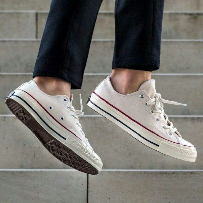 Converse low outlet cream