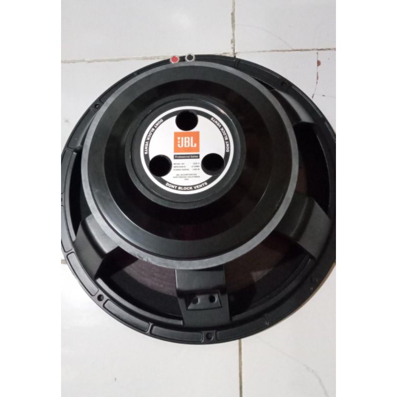 Subwoofer jbl best sale 15 inch